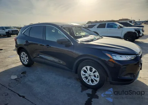 2024 Ford Escape Active z USA, uszkodzony, nr VIN 1FMCU0GN7RUA04146